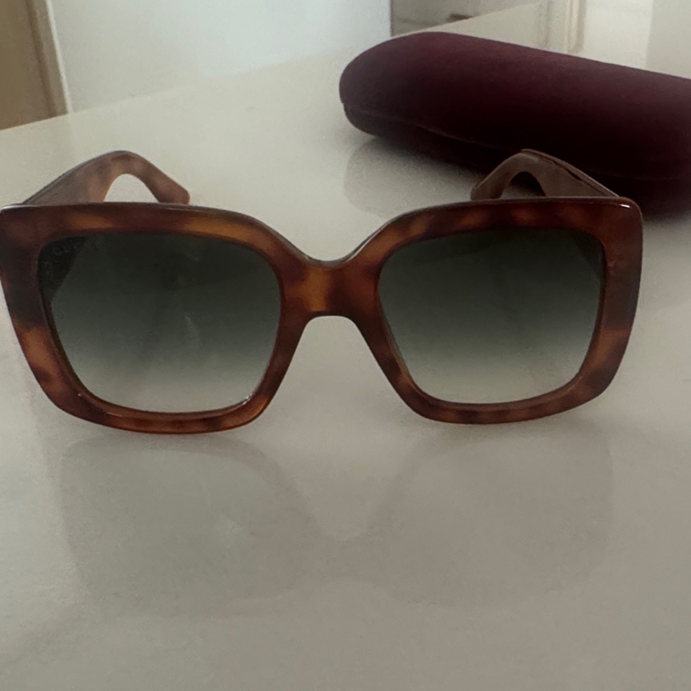 Gucci Tortoiseshell Sunglasses with Gradient Lenses